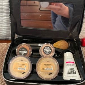 BearMinerals Travel Set